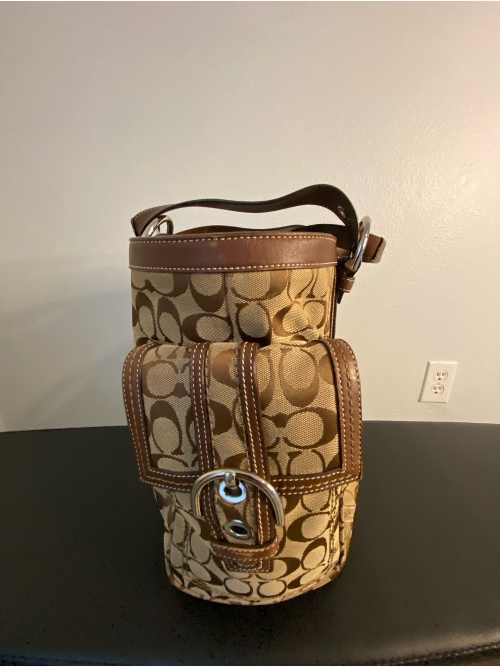 Coach Brown Signature Canvas Travel bag with Leather Trim and side pockets - Picture 12 of 16